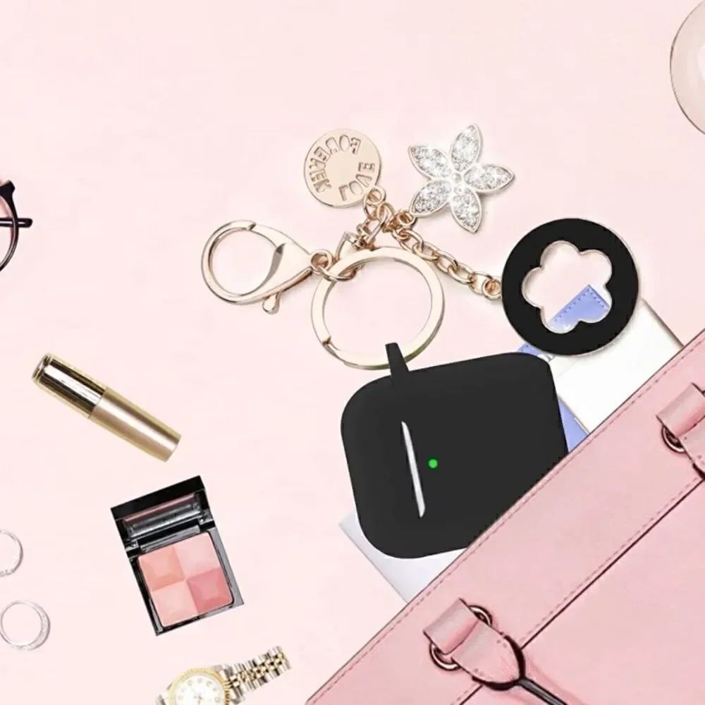 AirPod 1st and 2nd gen case with keychain